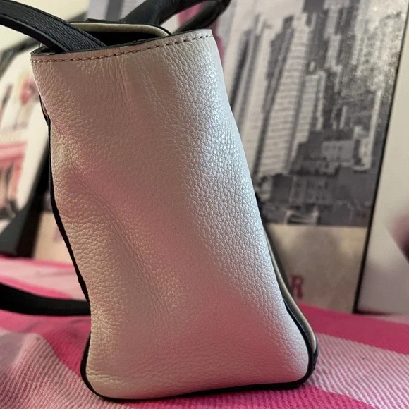 Kate Spade Black and Cream crossbody and top handle - Picture 7 of 15
